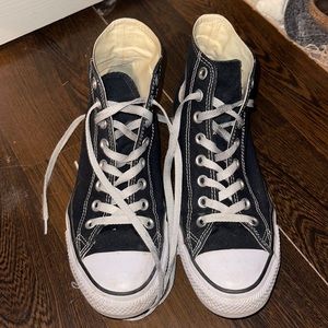 Black high top converse